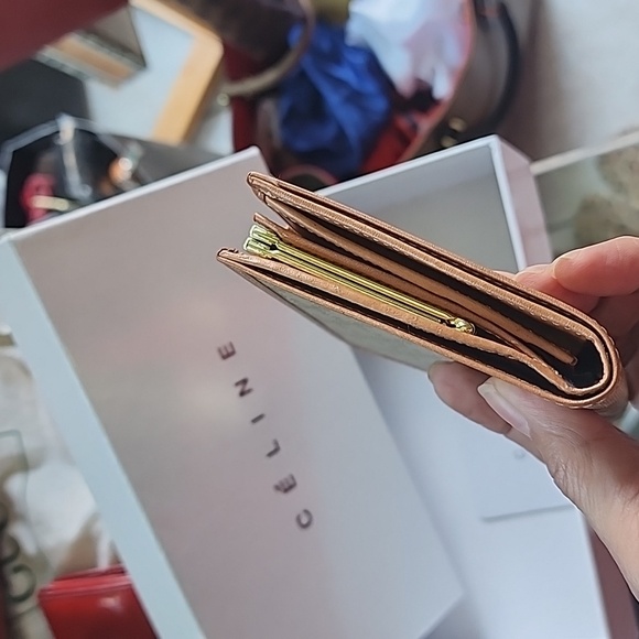 Authentic NWOT CELINE kiss lock Wallet - Picture 9 of 12